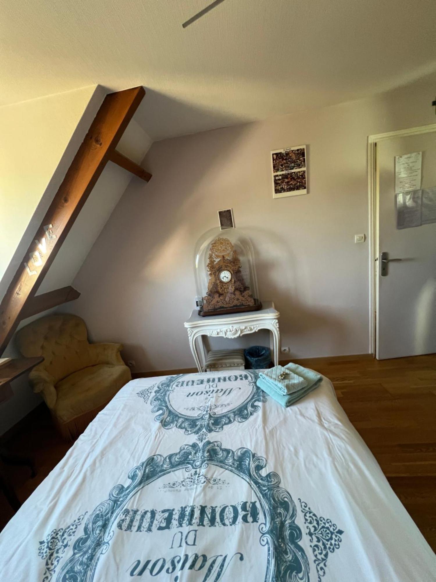 La Maison Du Bonheur Saintry-sur-Seine Dış mekan fotoğraf