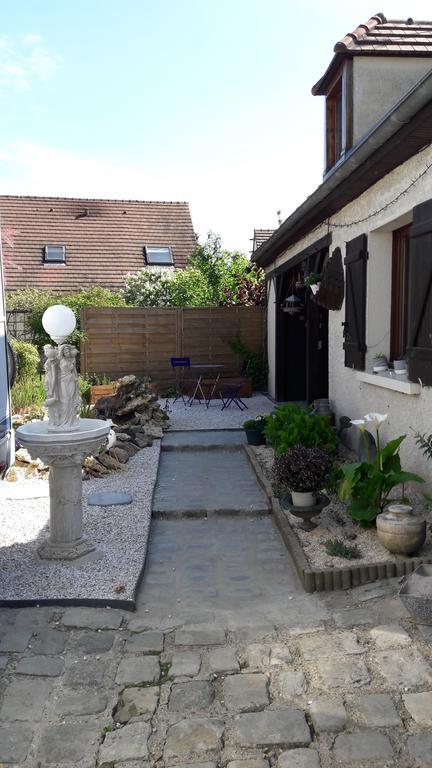 La Maison Du Bonheur Saintry-sur-Seine Dış mekan fotoğraf